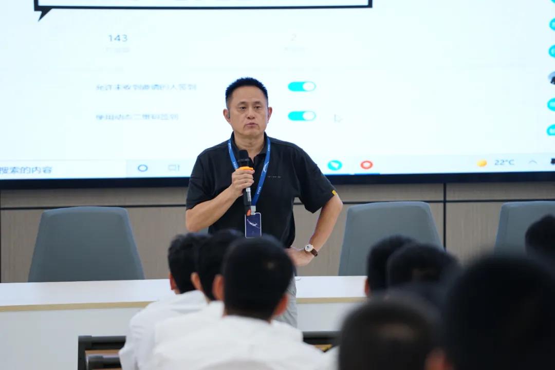 龙昊通航集团-龙浩航校精品课开讲啦!
